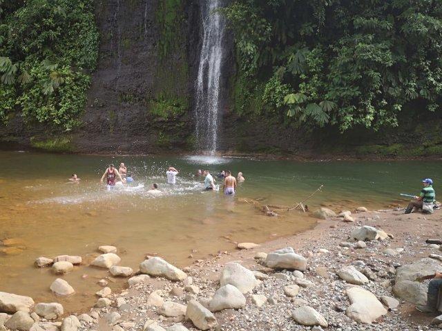 Visita a las cascadas Visita a las cascadas